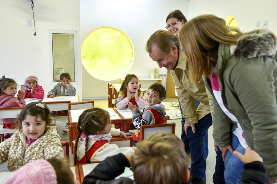 Bordet evita la polémica por la extensión de clases