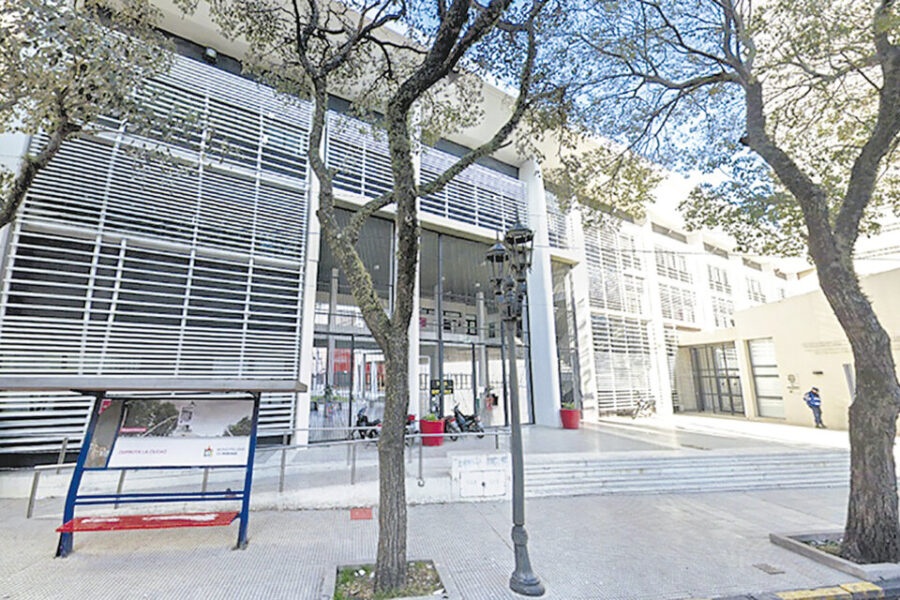 Cumplen el pedido de Bordet y extienden las horas de clases