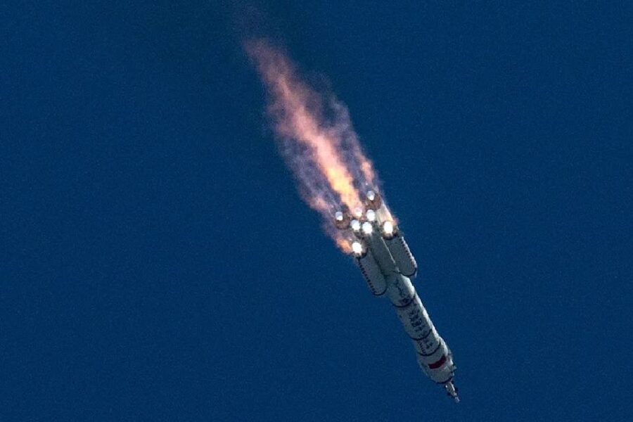 Finalmente el cohete chino cayó en el Océano Índico