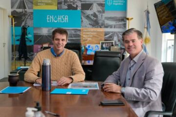 Obras de un precandidato a otro