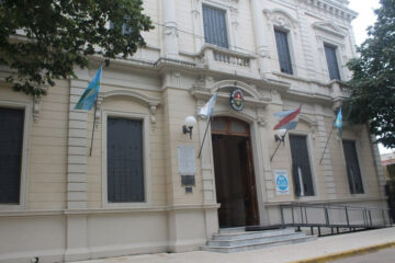 Por el partido de Argentina los municipales entrarán a trabajar más tarde