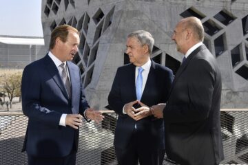 Bordet al frente de una nueva misión comercial