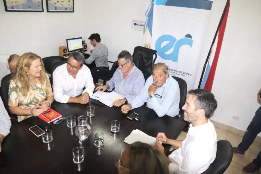 Se retoma el diálogo y los docentes piden aumentos acumulativos