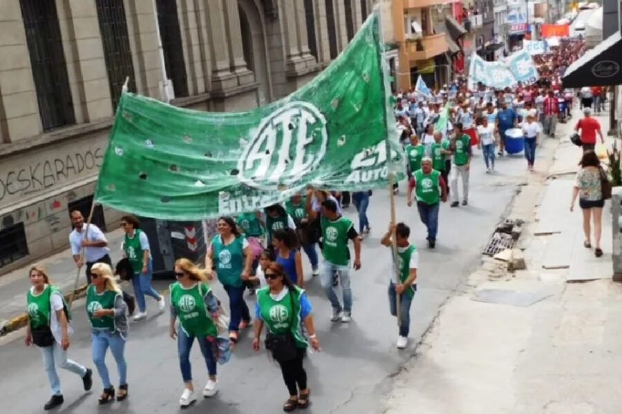 ATE reaccionó después del reclamo de la Izquierda