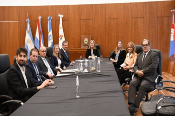 Bahl también tuvo su foto con la presidenta del STJ