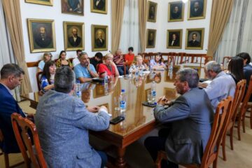 Provincia pagará 8,3% de aumento a estatales: ¿Qué dijeron los gremios?