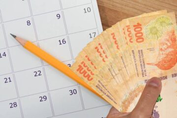 (Mención a Frigerio) Aguinaldo para estatales en riesgo: la situación de las provincias