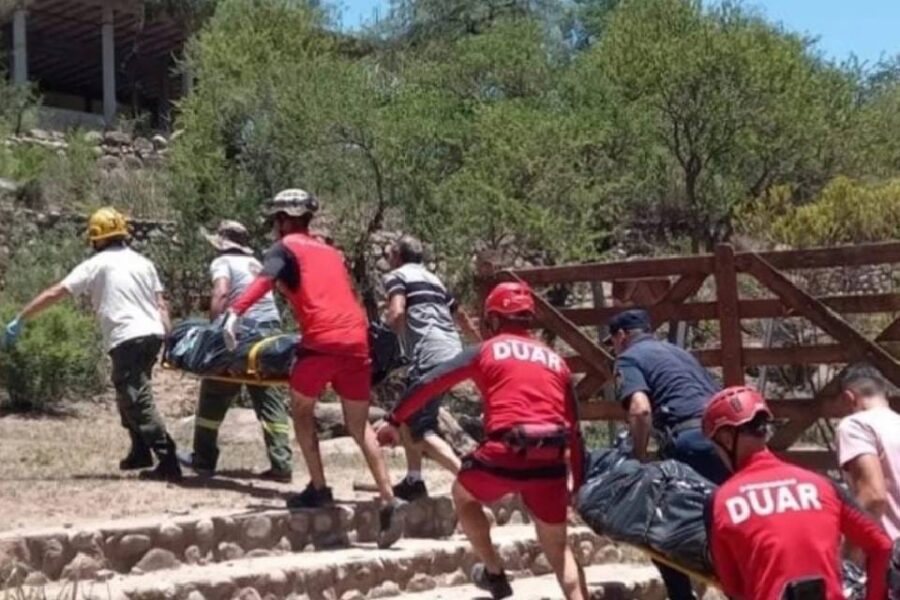 (Eran entrerrianos) Tragedia en un río de Córdoba: dos hermanos de 19 y 26 años murieron ahogados en Nono