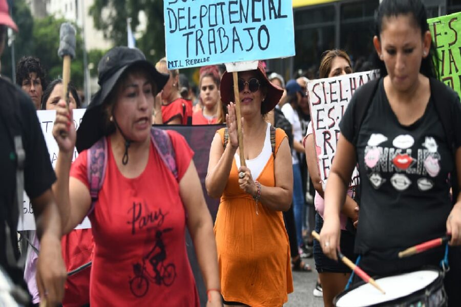 (Mención a Entre Ríos)  El Gobierno de Milei dio de baja casi 5 mil planes Potenciar Trabajo: los beneficiarios eran empleados públicos