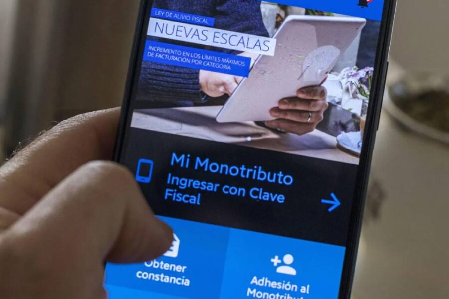 (Mención a Bordet) Impulsan alivio fiscal para los monotributistas