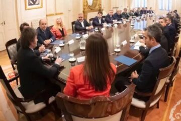 (Mención a Frigerio) Gobernadores calibran poder de fuego en el primer gran desafío de la era Javier Milei