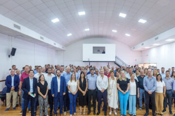 Ahora reunió a los Jefes Comunales