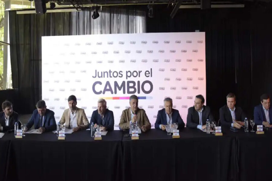 (Mención a Frigerio) “No corresponde que nos falten el respeto”: los gobernadores de JxC le respondieron a Milei