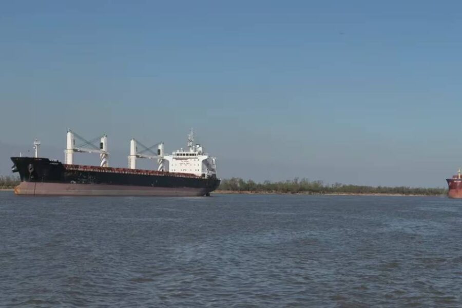 (Mención a puertos del río Paraná) Hidrovía y narcotráfico, el uso del río Paraná como punto de salida hacia el mercado internacional