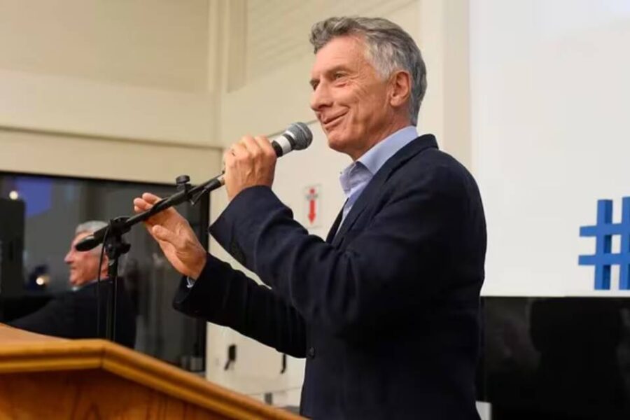 (Mención a Frigerio) En un día de negociaciones clave, Mauricio Macri se encamina a presidir el PRO