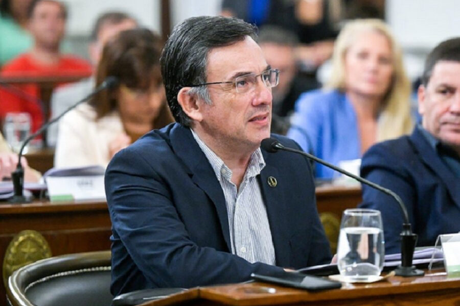 Oliva responsabiliza a Milei