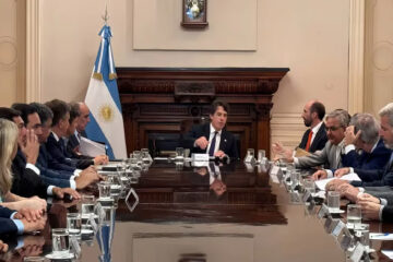 (Mención a Entre Ríos) Complicado por la falta de acuerdo sobre Ganancias, el Gobierno evalúa alternativas para convencer a las provincias