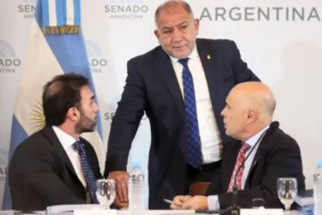 (Mención al entrerriano Kueider) Tras negociaciones a contra reloj, el Gobierno consiguió dictamen para la ley bases en Senado