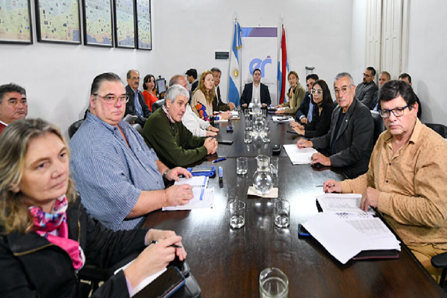 La provincia mejoró la oferta a los docentes