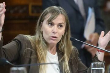 (Mención a Kueider) Di Tullio pidió la expulsión del PJ de Scioli y senadores que acompañaron la Ley Bases: “Partieron a las filas de Milei”