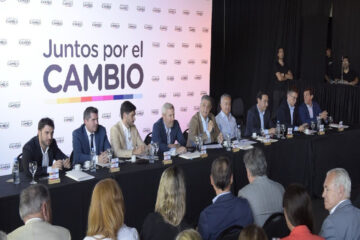 (Mención a Frigerio) Post Ley Bases los gobernadores de JxC le piden a Milei que ahora los cambios “empiecen a notarse”