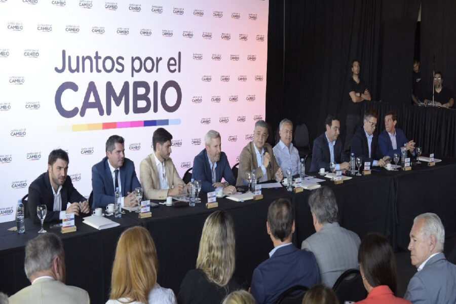 (Mención a Frigerio) Post Ley Bases los gobernadores de JxC le piden a Milei que ahora los cambios “empiecen a notarse”