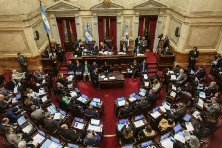 (Mención a senador entrerriano) El Senado inicia una semana clave y el Gobierno sigue de cerca el debate de la reforma jubilatoria