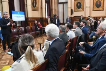 (Mención a Entre Ríos) Intendentes ponen presión sobre el Presupuesto nacional para recuperar los subsidios al transporte