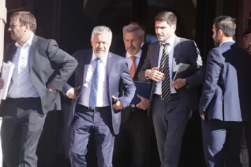 (Mención a Frigerio) El Gobierno recibirá a los gobernadores de Juntos por el Cambio antes del acto de asunción de Macri como líder de PRO