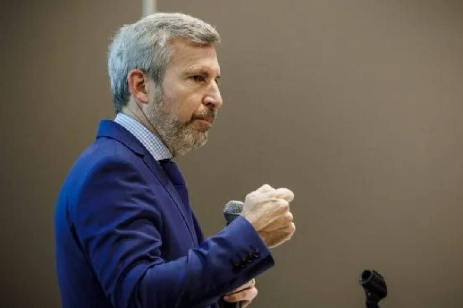 Frigerio confirmó los 190 días de clases y el descuento a los que paran