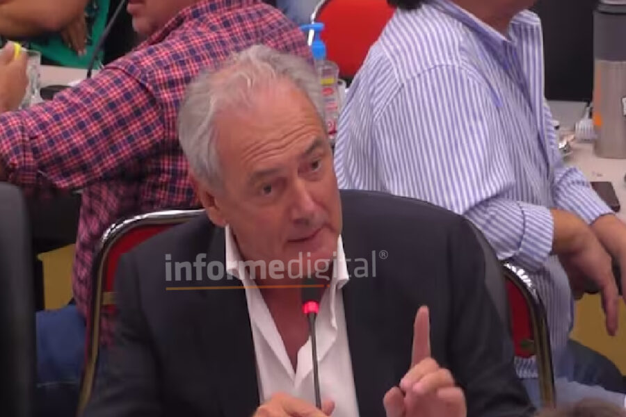 Benedetti dice que aún apuesta por Milei pero con críticas