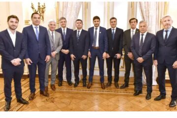 (Mención a Frigerio) Día D para los gobernadores: definen hoy si la caja millonaria del CFI continúa bajo control del peronismo