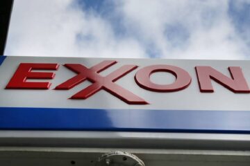 (Mención a empresario entrerriano) En una operación multimillonaria una petrolera argentina se quedó con el negocio de Exxon en Vaca Muerta
