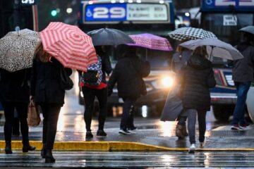 (Mención a Entre Ríos) Rigen alertas amarilla y naranja por tormentas en Buenos Aires y el centro del país