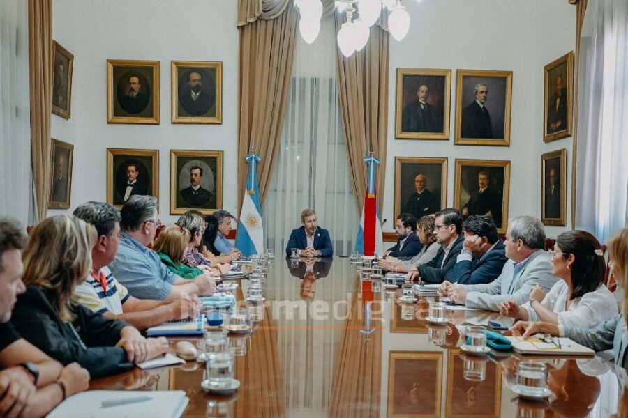 El gobierno y los docentes retomaron el diálogo pero aún no hay acuerdo