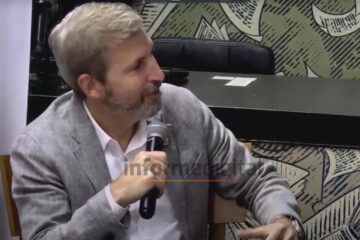 Frigerio presentó su libro