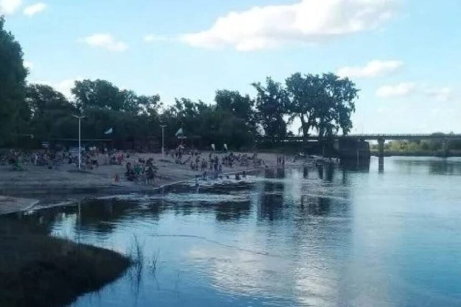 (En Entre Ríos) Tragedia en Entre Ríos: quiso salvar a su hijo y murió ahogado