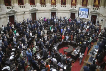 (Mención a diputado entrerriano) Revés para la oposición en Diputados: se cayó la sesión para limitar los DNU de Milei