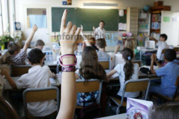 En medio del conflicto con los docentes se anunció el calendario escolar 2025