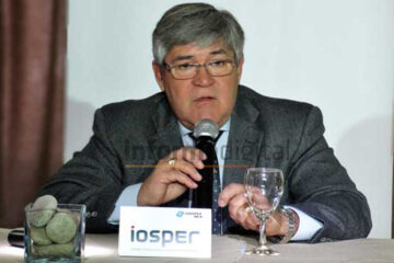 Se jubiló Cañete: cobraba 16 millones por mes y dejó al IOSPER en la quiebra