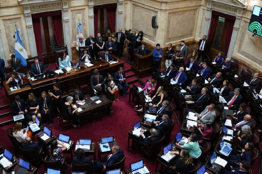 (Tras la detención de Kueider) A partir de enero, los senadores se aumentarán las dietas y pasarían a cobrar $ 9,5 millones por mes