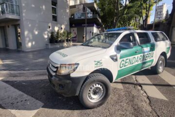 Allanan oficinas y propiedades vinculadas al senador Kueider en la provincia de Entre Ríos