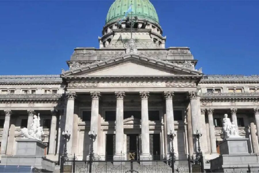 (Mención al entrerriano Kueider) La discusión de la ley de Fueros será el tema central en la primera semana de extraordinarias