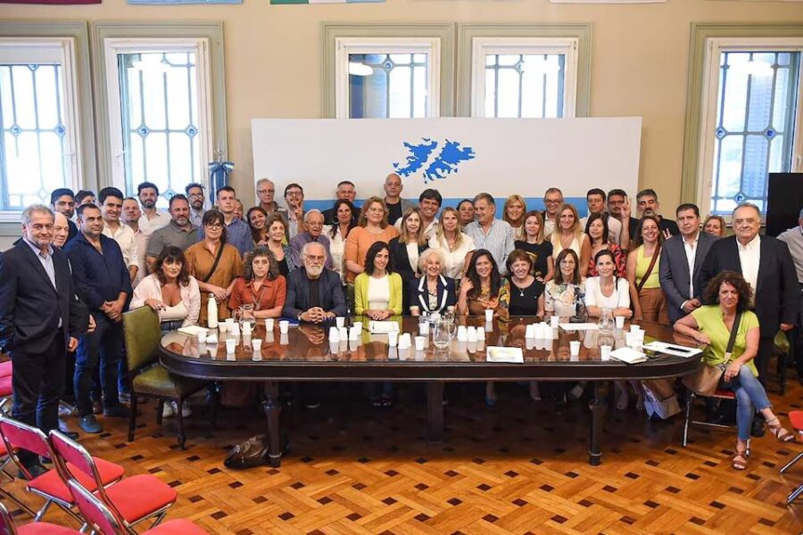 (Mención a Entre Ríos) Lejos del Congreso, los diputados del PJ comenzaron a discutir los armados electorales en sus provincias