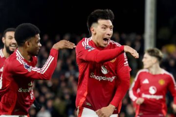 (Futbolista entrerriano) El gol de Lisandro Martínez en una victoria clave del Manchester United para alejarse del descenso