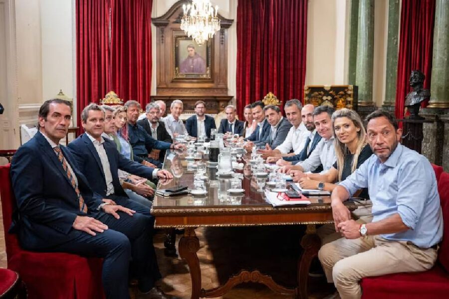 (Mención a Frigerio) El Gobierno aseguró los votos del PRO en el Congreso y está cada vez más cerca de suspender las PASO