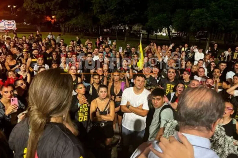 Escándalo en la elección por la comparsa campeona del carnaval