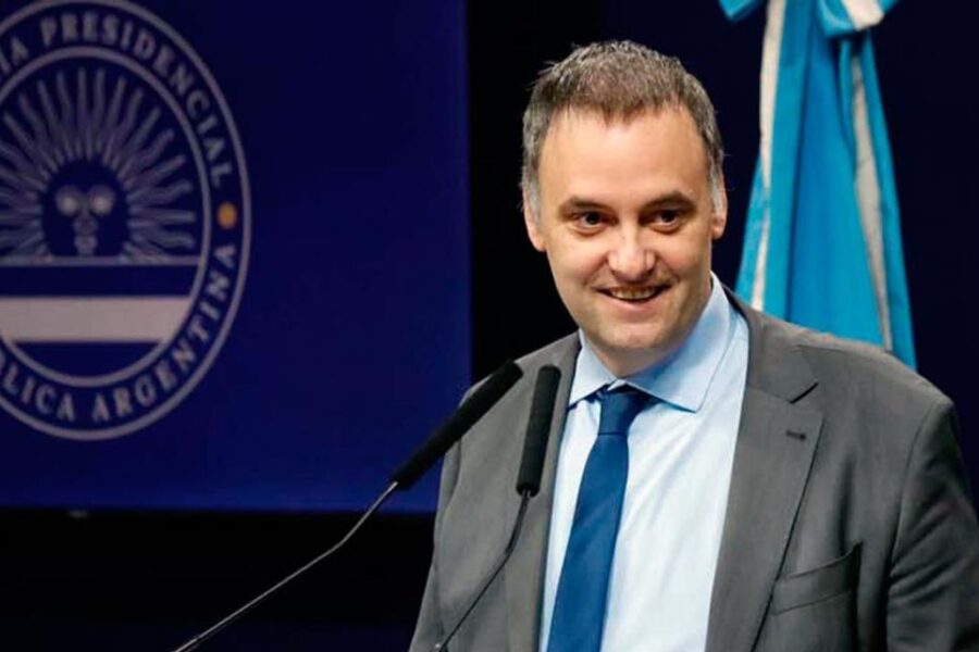 De la televisión a la política: la llegada del nuevo vocero al poder