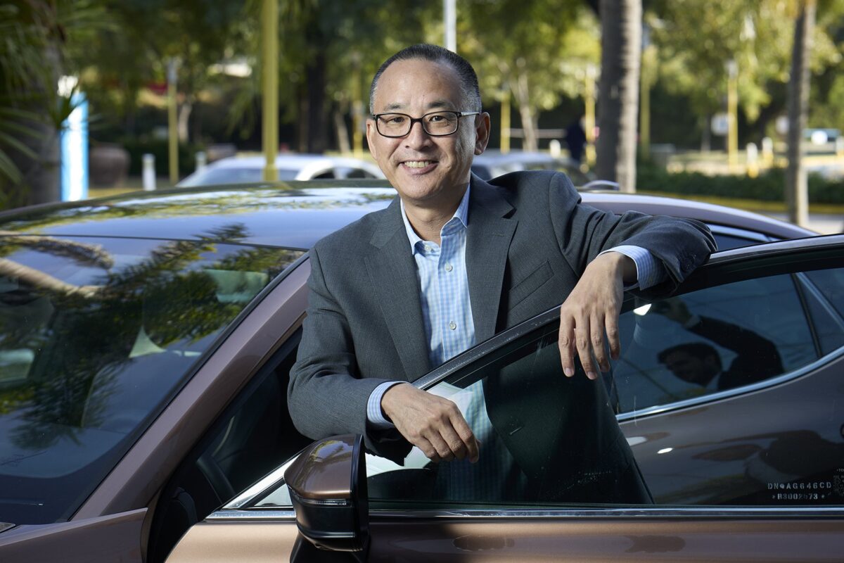 Retos de la industria automotriz ante la invasión china; la estrategia de Toyota con RIGI y electrificación