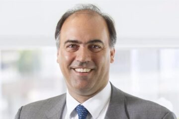 Nuevo embajador en España tras la aprobación del Senado y decreto oficial